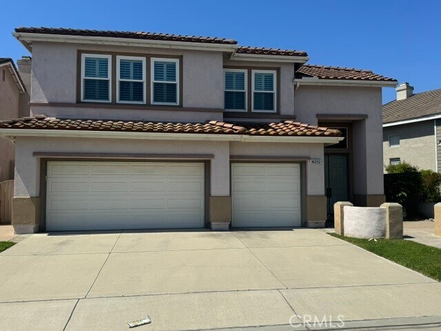 Primary Photo - 16252 Fieldcrest Ct