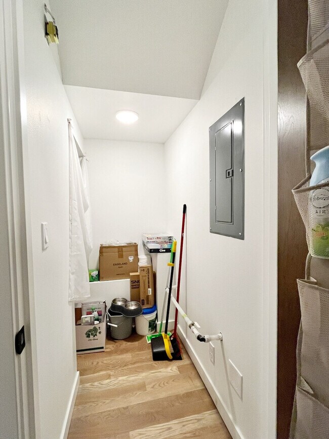 Foto del edificio - 905 17th Ave