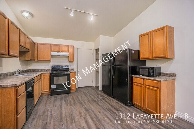 Building Photo - 1312 Lafayette Ave