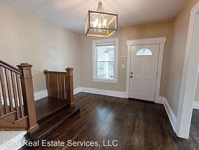 Foto del edificio - 5 br, 4 bath House - 2832 Harrison St