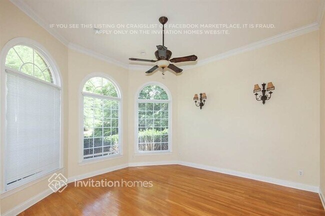 Foto del edificio - 190 Camden Creek Ct NE