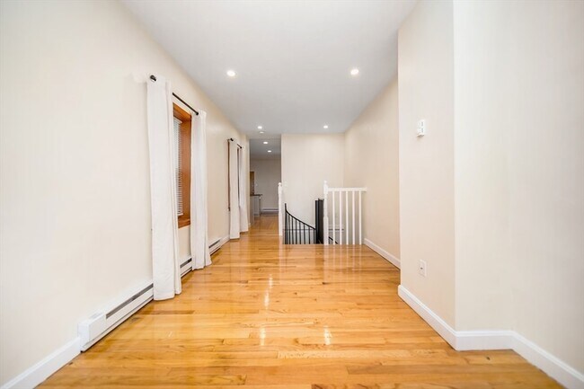 Foto del edificio - 46 Medford St