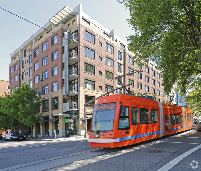 Building Photo - Saint Francis Apartments