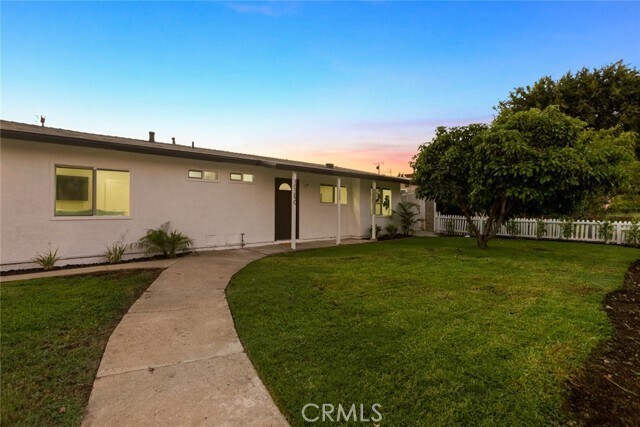 Foto del edificio - 10290 Monte Vista Ave