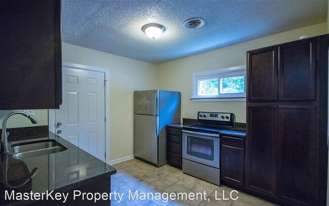 Foto del edificio - 2 br, 1 bath House - 805 Florence Street
