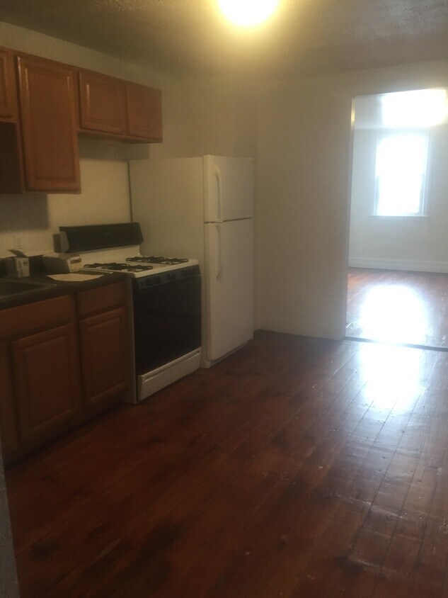 Primary Photo - 3 Bedroom House in Downtown York