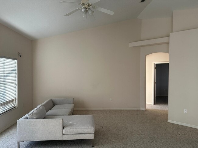 Foto del edificio - 8659 46th Ave Cir W