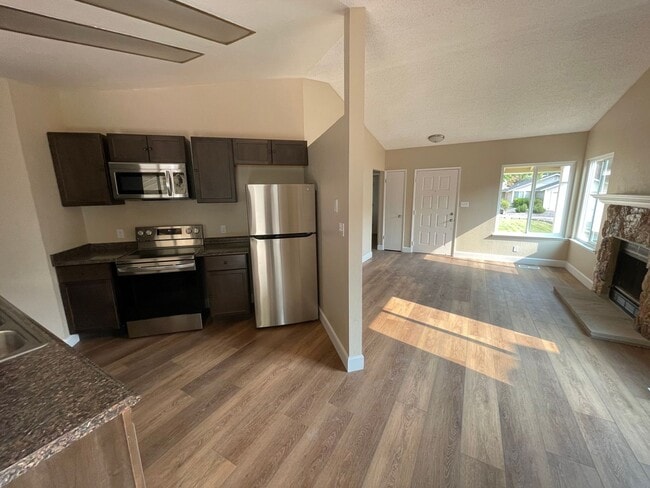 Building Photo - 6290 Enchanted Valley Dr