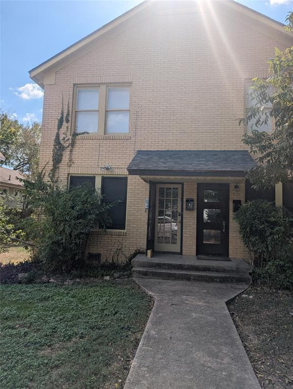 Foto del edificio - 1907 W 38th St