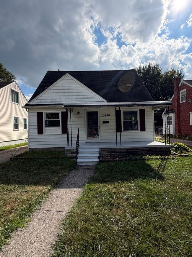Building Photo - 20640 Kenosha St