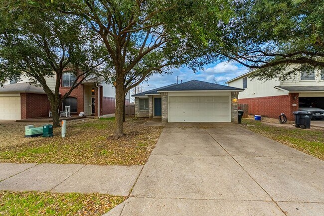 Foto del edificio - Charming 3 bed - 2 bath Home in Sarah's Cr...