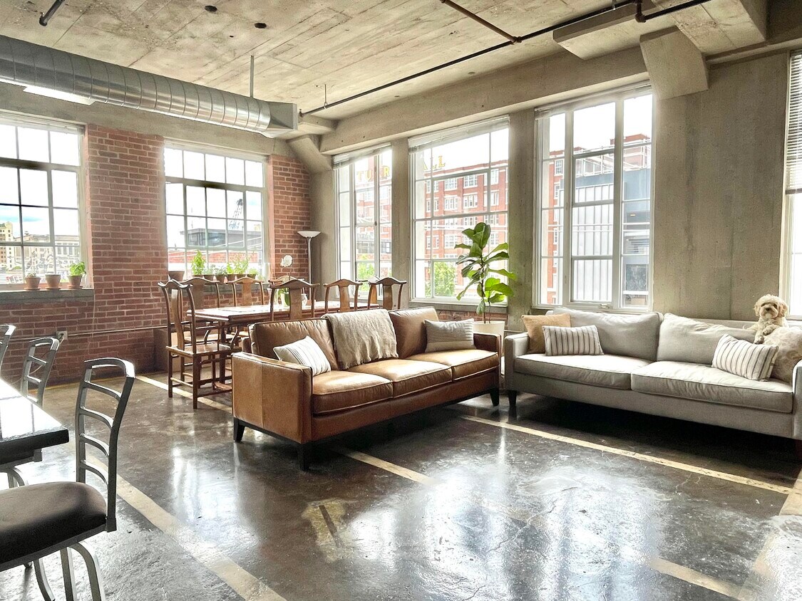 2029 Wyandotte St Unit 304, Kansas City, MO 64108 Condo for Rent in