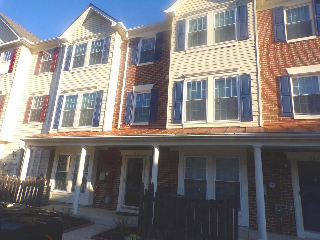 9211 Deer Crossing, Lorton, VA 22079 House Rental in Lorton, VA