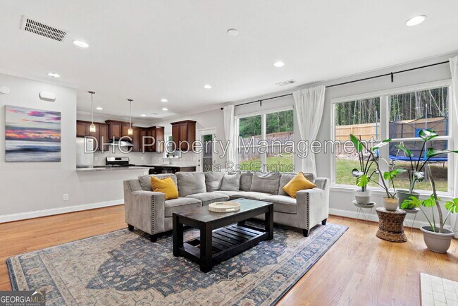 Foto del edificio - 1765 Stoney Creek Dr SE