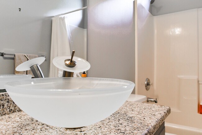 Foto del edificio - 1670 Sedgefield Dr