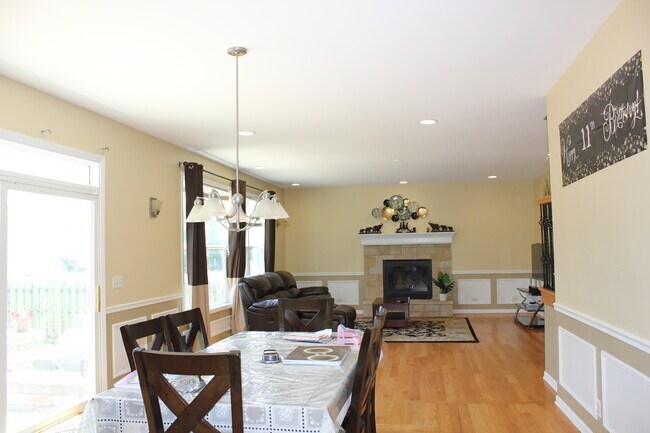 Foto del edificio - 3086 Hopewell Dr