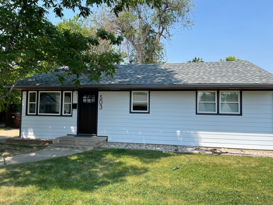Primary Photo - 503 Hanna St