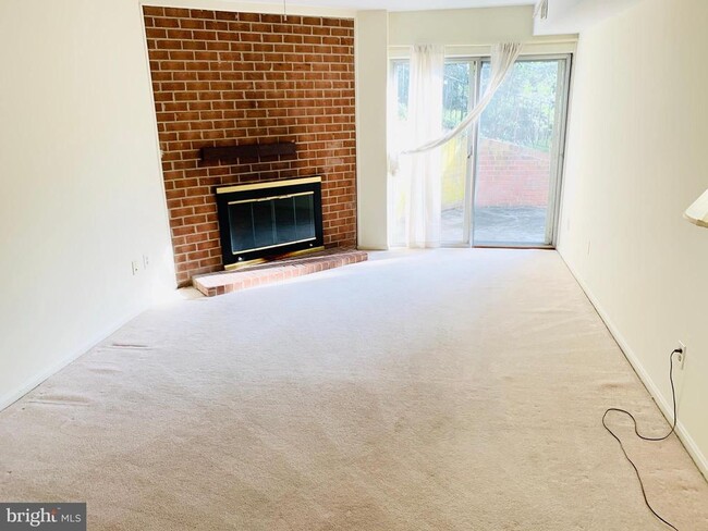 Building Photo - 9605 Barkston Ct