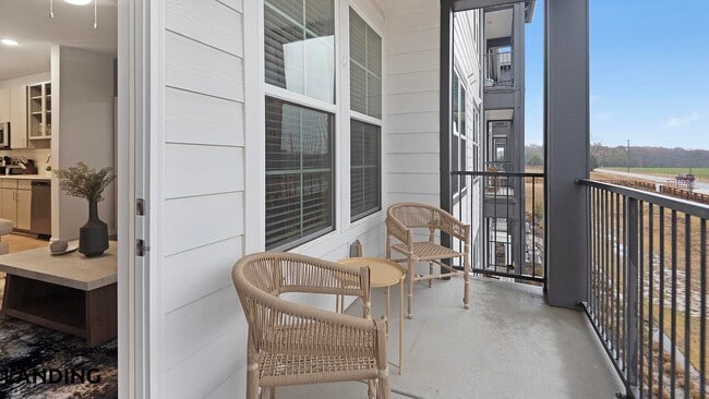 Building Photo - 599 Tapestry Lp