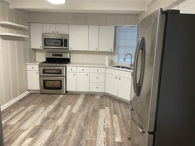 Foto del edificio - 7 E Southlawn Ave