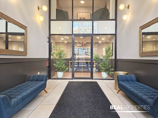 Foto del edificio - 445 W Barry