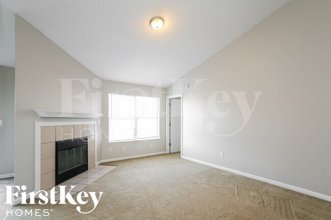 Foto del edificio - 5922 Brookville Lake Dr