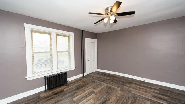 Building Photo - 2715 Harris Ave