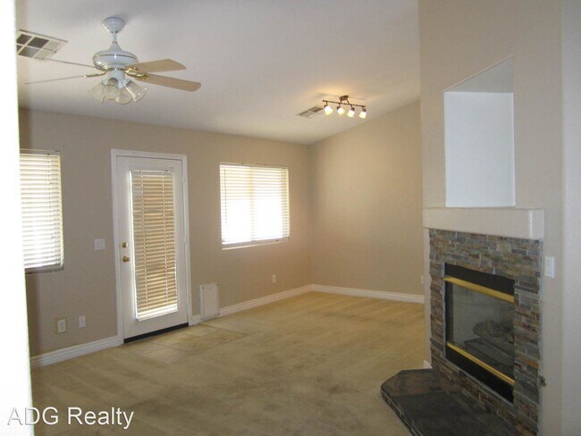 Building Photo - 3 br, 2 bath House - 1105 Cloudy Day Dr -H...