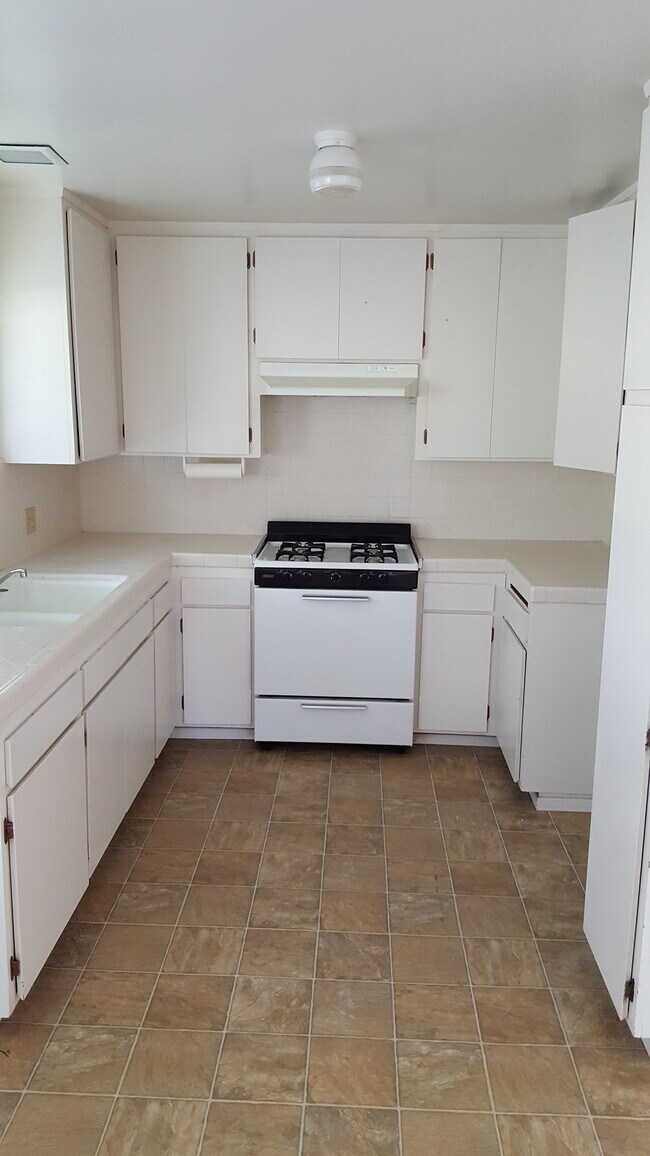 Foto del edificio - 522 W Fallbrook St