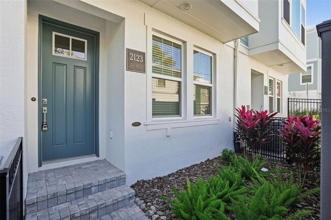 Foto del edificio - 2123 1st Ave N