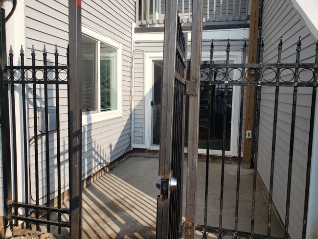 Foto del edificio - 8331 W Northridge Ct
