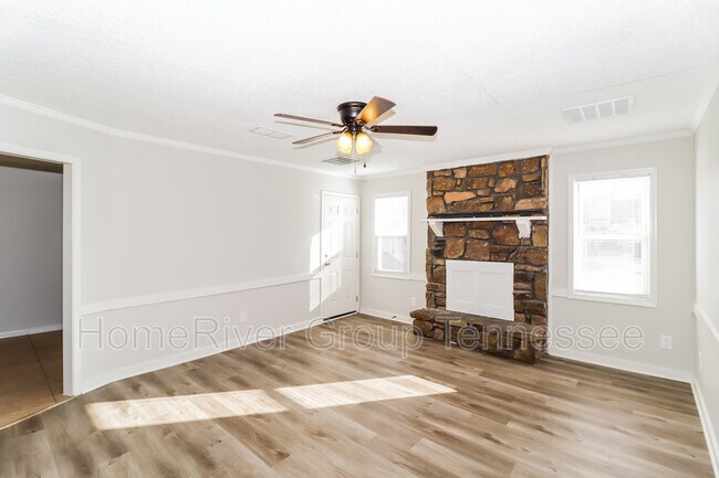 Foto del edificio - 6831 Valley Park Dr