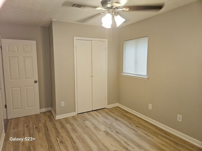 Building Photo - Charming 3BR House in Jonesboro