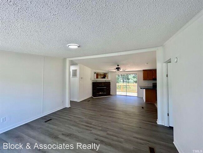 Building Photo - 3 br, 2 bath House - 142 Garner Road