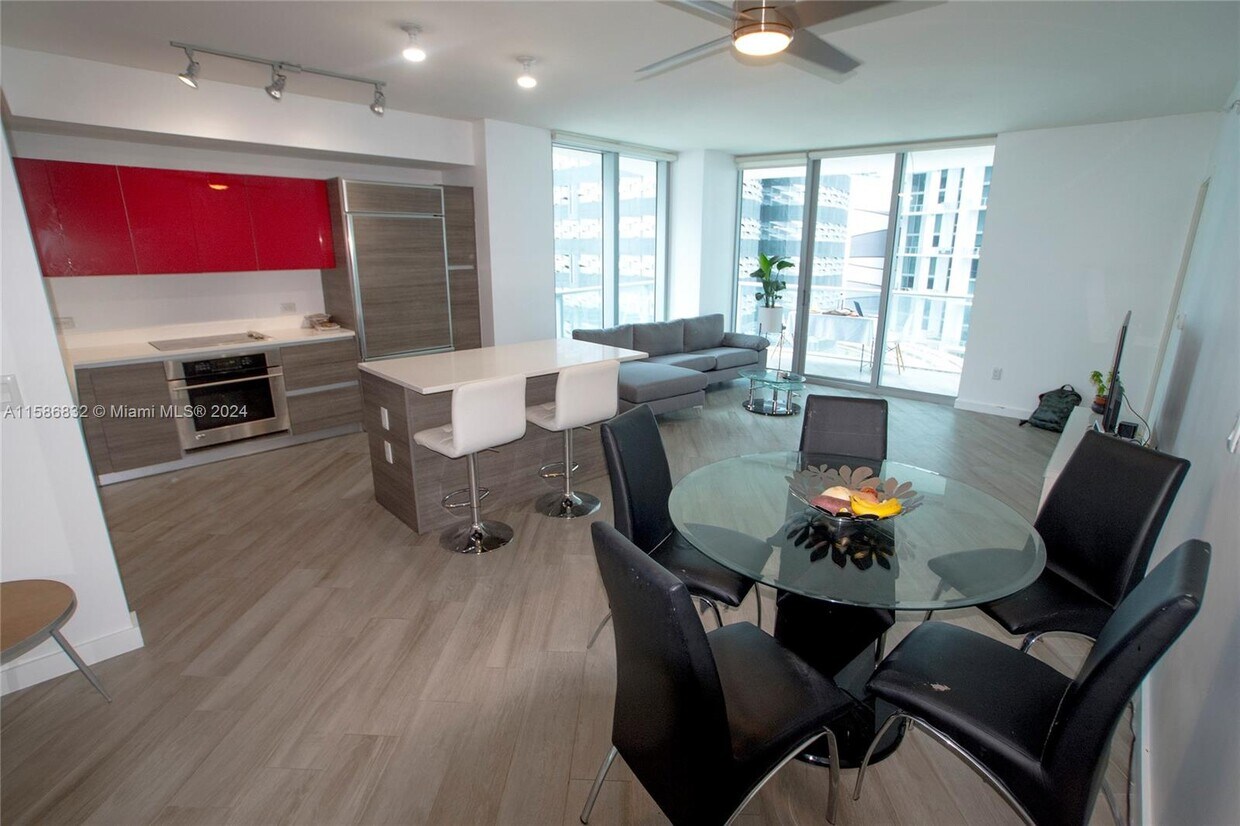 Foto principal - 1100 S Miami Ave