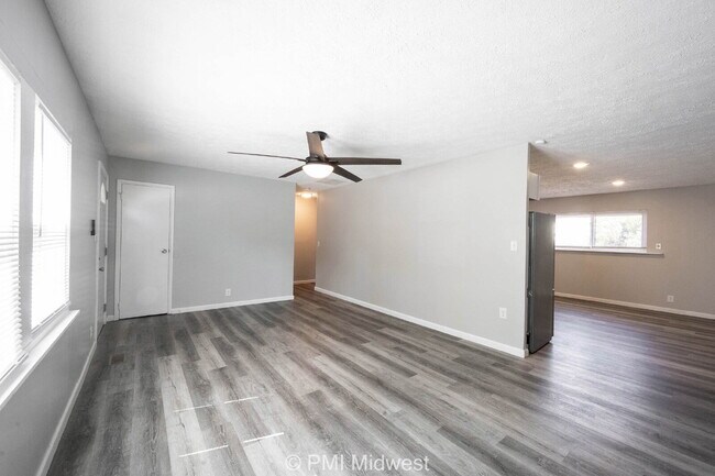 Foto del edificio - "Charming 3-Bed Home on Dubarry Road – Cozy Living in 1008 Sq. Ft!"
