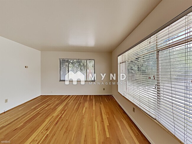 Building Photo - 2 br, 1 bath House - 401 W Arroyo St