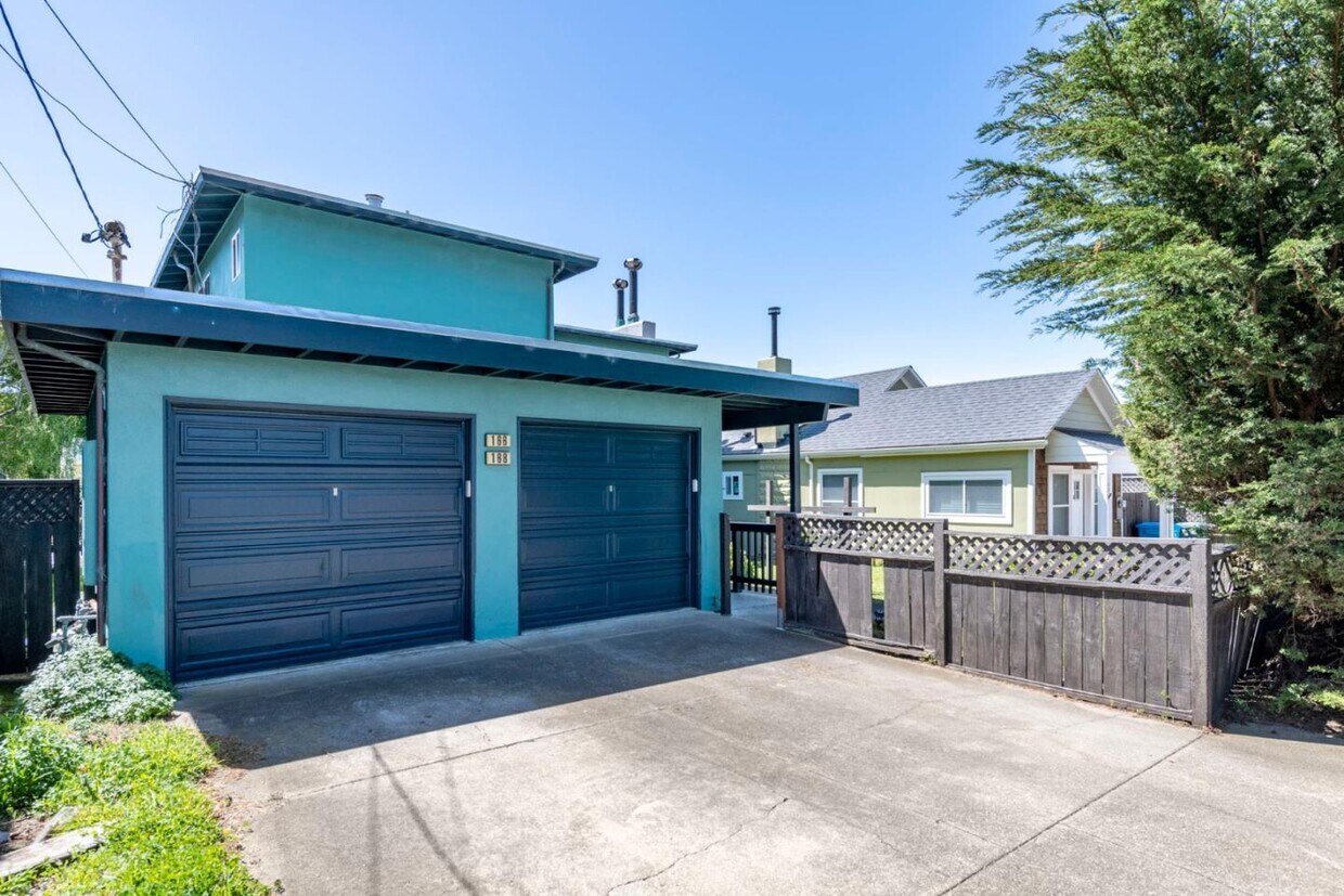 168 Salada Ave, Pacifica, CA 94044 Condo for Rent in Pacifica, CA