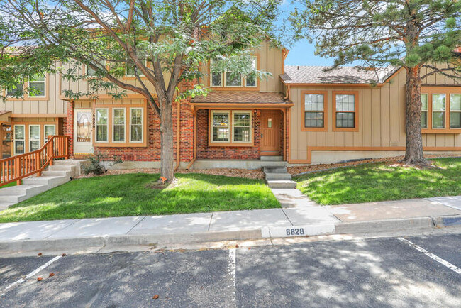Building Photo - 6828 Overland Dr