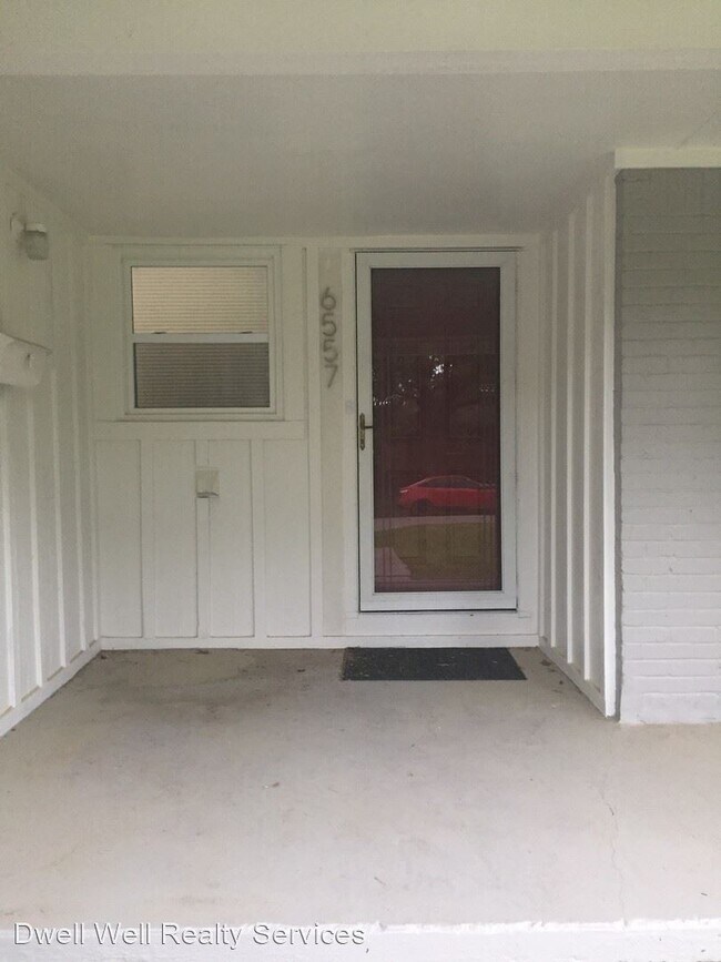 Building Photo - 3 br, 1.5 bath House - 6557 E 27th St