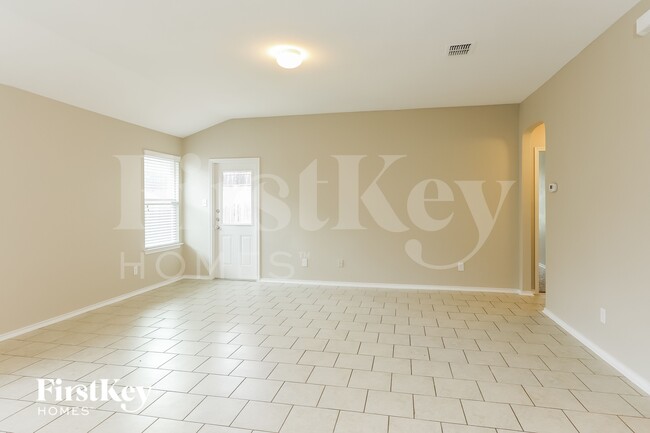 Building Photo - 7123 Pandora Wy
