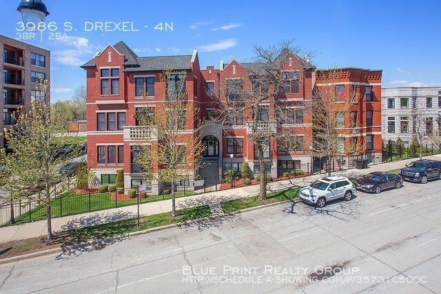 Foto principal - 3986 S Drexel Blvd
