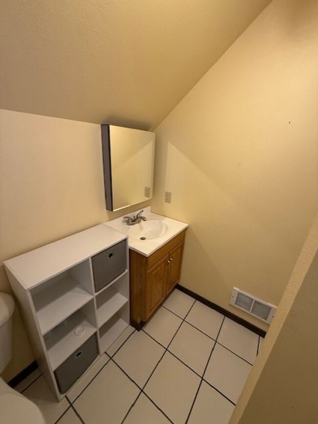 Foto del edificio - Cute studio apartment ready for move in