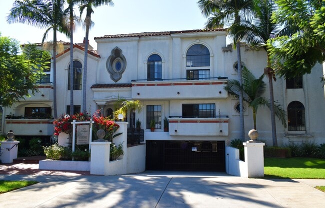 3751 S Canfield Avenue - 3751 S Canfield Ave