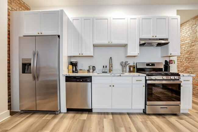 Foto del edificio - 1050 Annunciation St