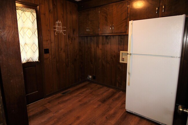 Foto del edificio - 50 Aubrey Cir