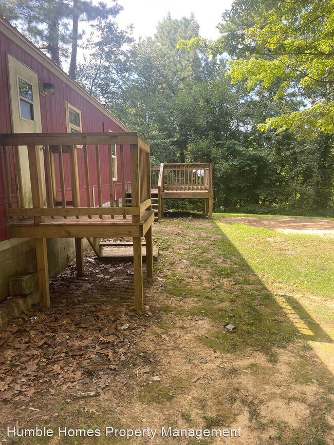 Foto del edificio - 3 br, 2 bath House - 2890 Cemetery Road