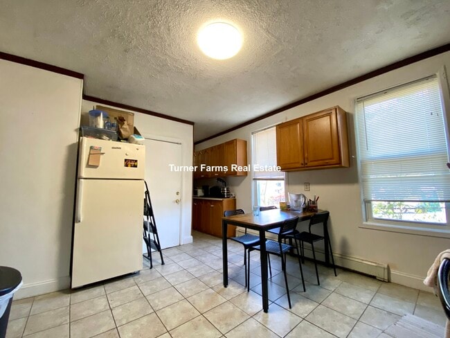 Foto del edificio - 205 Hillside St