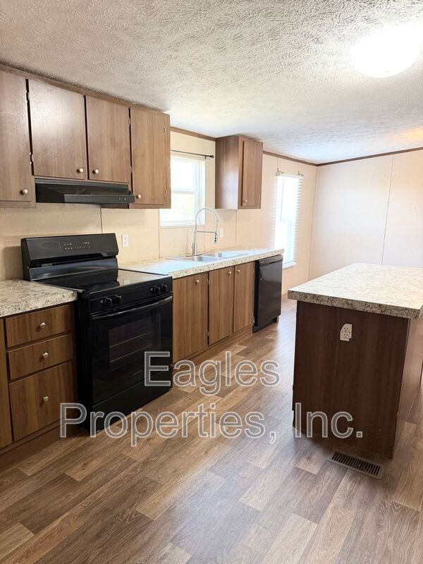 Foto del edificio - 863 Pecan Rd