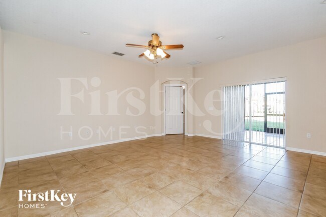 Foto del edificio - 6850 Eagle Ridge Loop